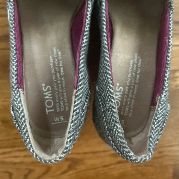 TOMS Wedge Pump Sandal Shoe Women 5 Tan Heels Open Toe Brown Gold Tweed Cork - Picture 6 of 6